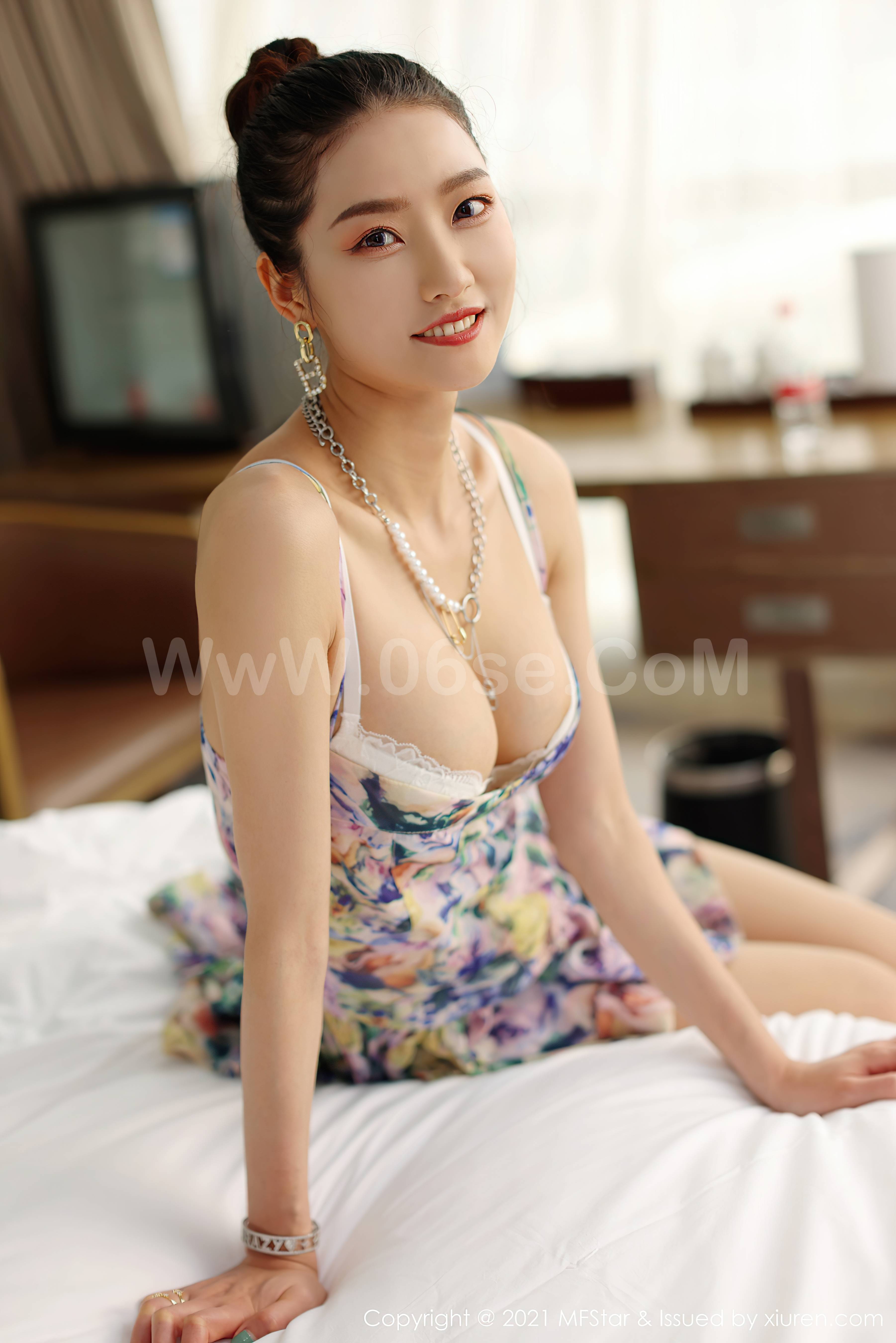 图片[4]-[MFStar模范学院]2021.06.28 Vol.509 方子萱[51+1P439M]-六色网