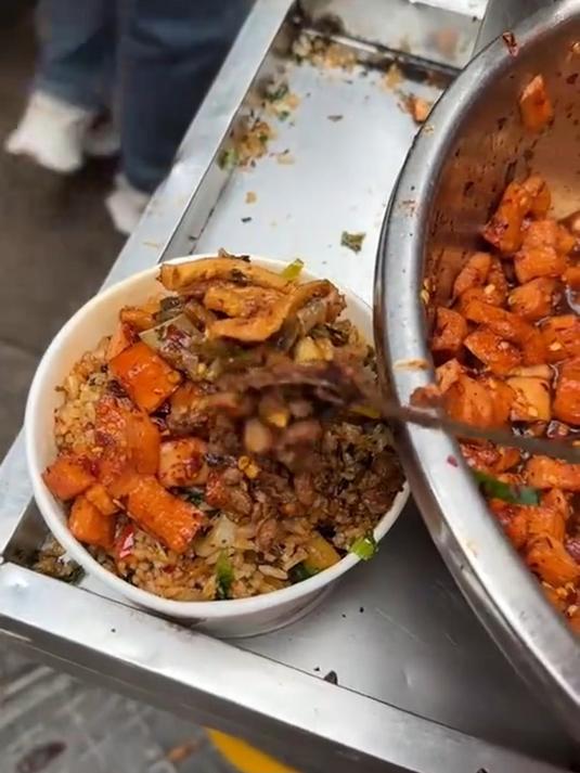 贵阳炒饭,吃了还想 再吃的一碗饭