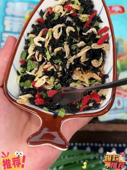 鲜掉眉的裙带菜虾皮汤,营养满满,轻松搞定一餐