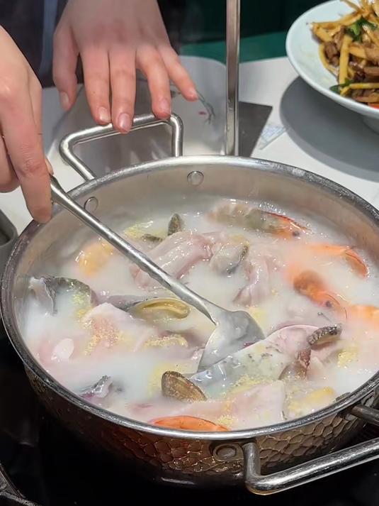 火锅不喜欢吃辣的，那肯定来这家呀