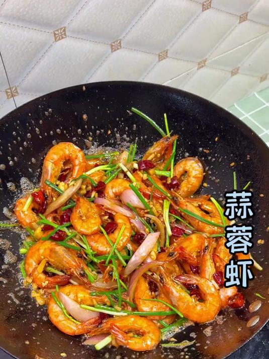 以后基围虾别只会白灼了,试试这道蒜蓉虾