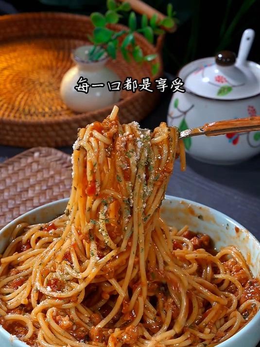 孩子爱吃的番茄意大利面