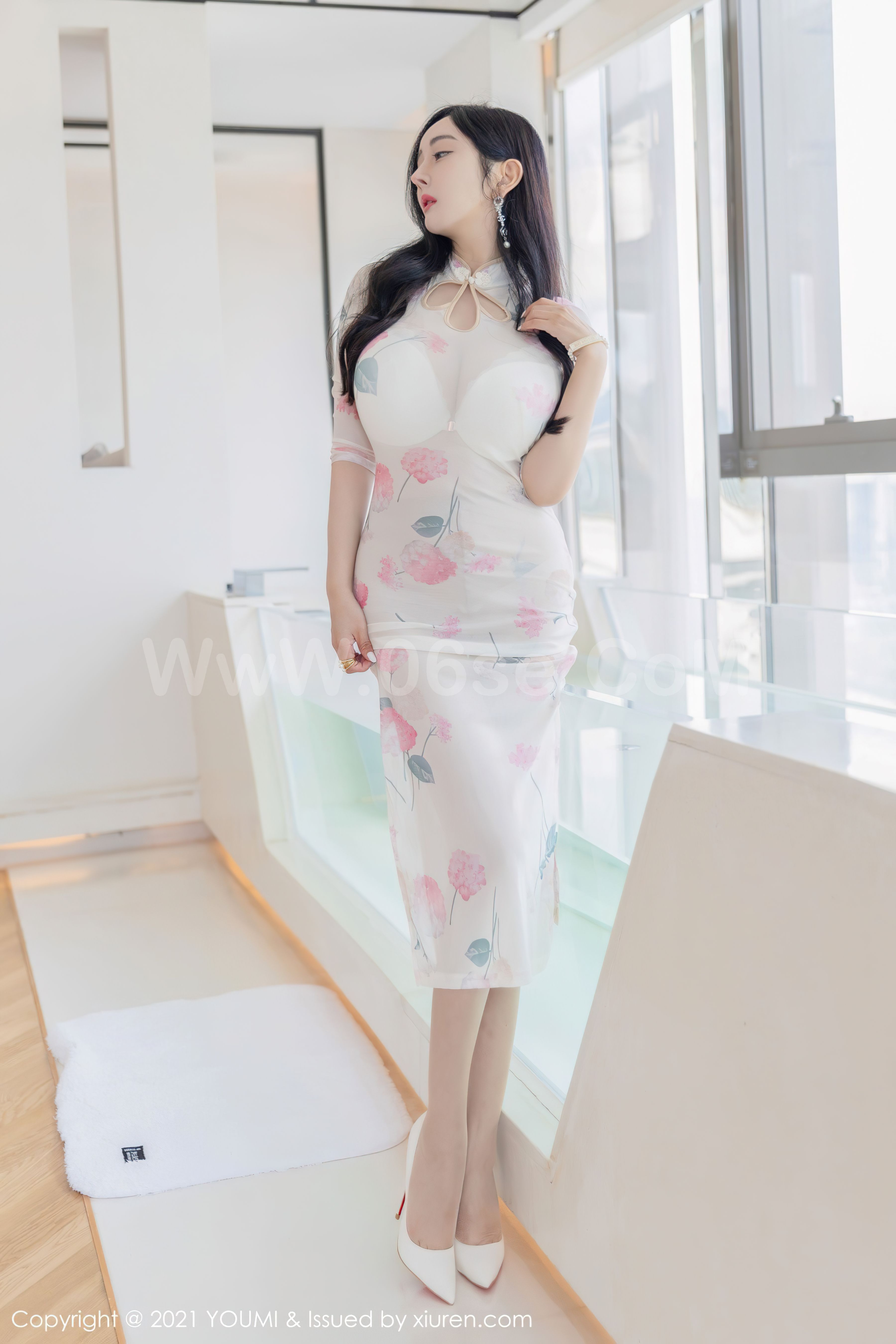 图片[3]-YouMi Vol.706 Yun Er (允爾)-六色网