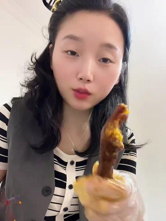 小食同川式辣卤鸡爪_这个价格一斤好划算一斤有十几个_麻辣入味麻辣鸡爪_辣卤鸡爪好物分享