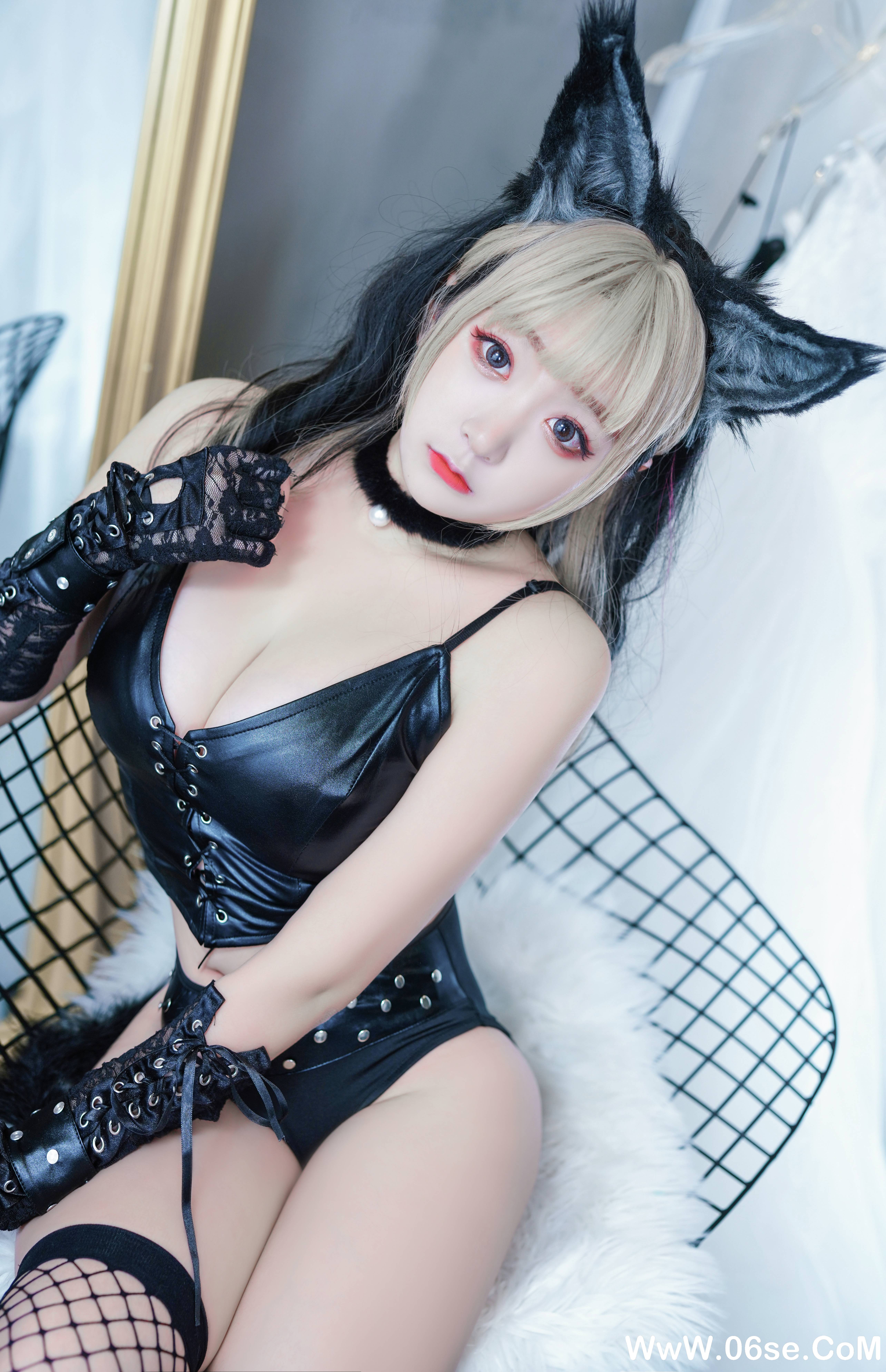 恩田直幸 NO.007 — 皮衣小狼 [45P936M]-六色网