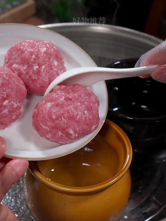 手残党逆袭!瓦罐炖肉零失败,软烂入味到脱骨～