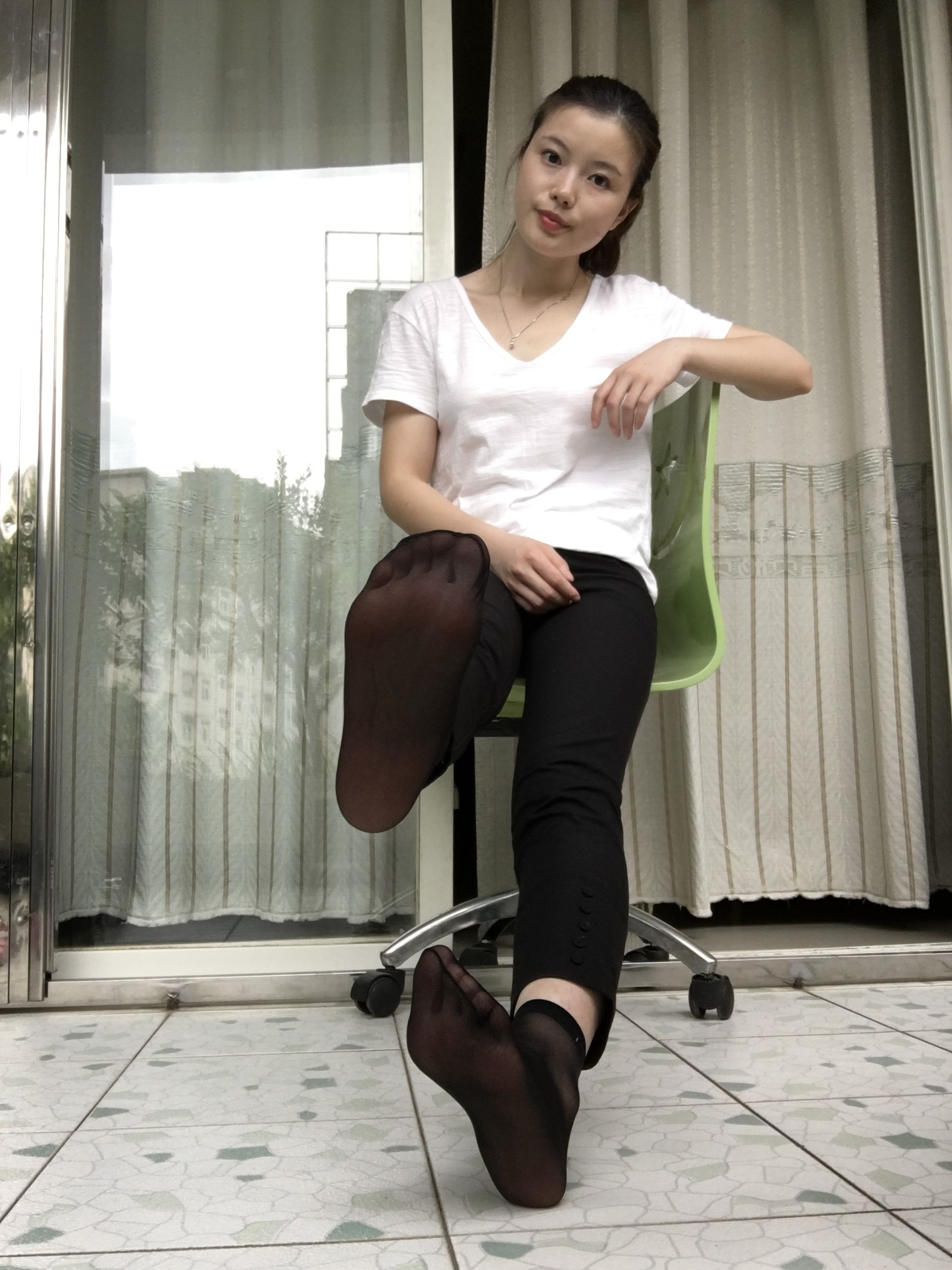 图片[85]-学妹校园寝室短丝系列042 夏丽[237P+2V311M]-六色网
