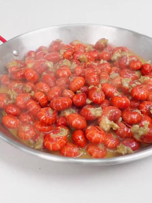 这个龙虾尾真心推荐 夏天必吃 蒜蓉小龙虾家常做法 简单又好吃