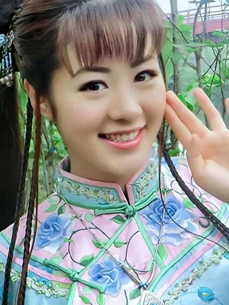 怪侠欧阳德，演员今昔对比！