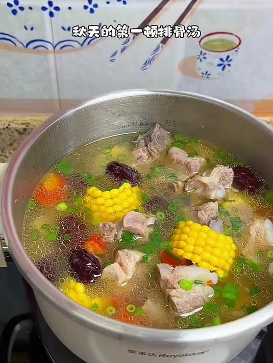 排骨玉米汤