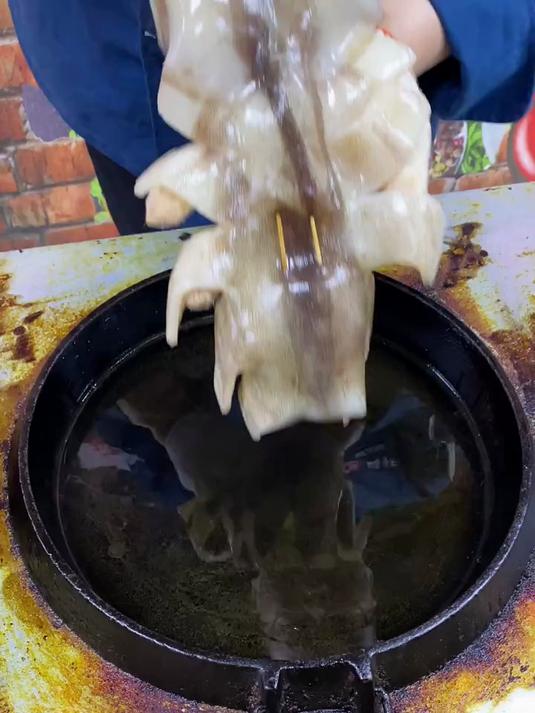 铁板鱿鱼好学吗?零基础照样学会,地摊创业轻松起步!