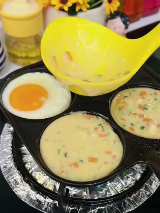 铸铁煎鸡蛋不沾平底煎锅,早餐蛋堡煎饼锅,模具四孔煎蛋 煎蛋锅