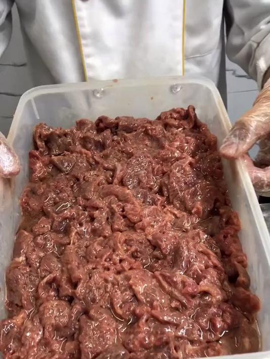 分享下酒店牛肉的腌制方法，教你在家腌制出爽口滑嫩的牛肉