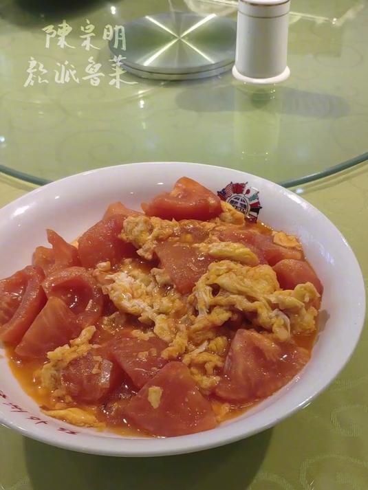 「西红柿炒鸡蛋」应该怎样做更好吃,师父这样说