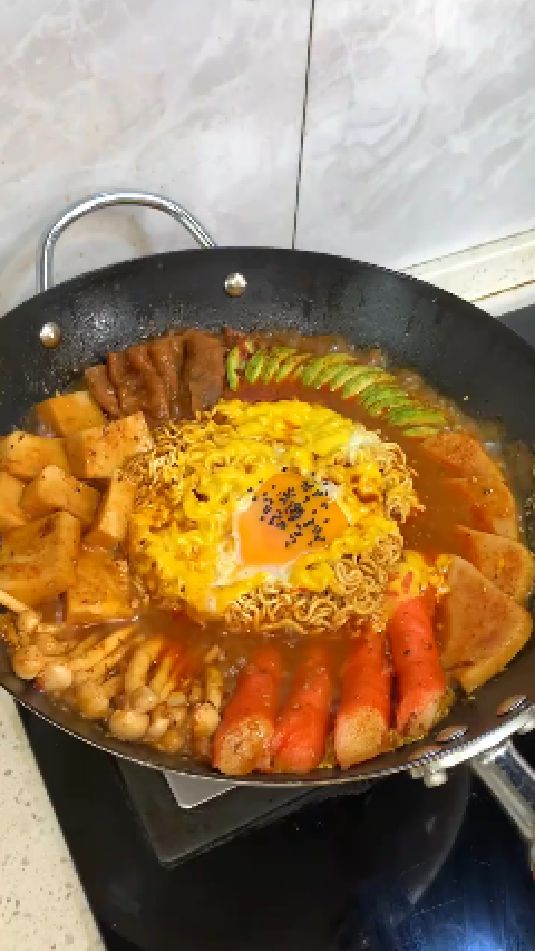 韩式部队火锅