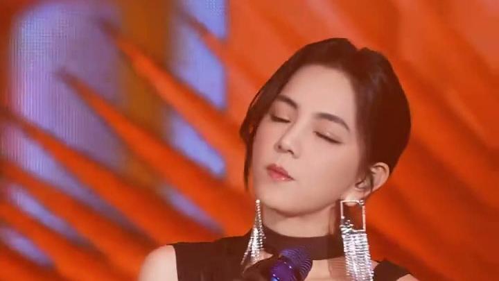 演唱会全场默契静听《阴天》#陈嘉桦ella #陈嘉桦 #陈嘉桦福州演唱会 #阴天