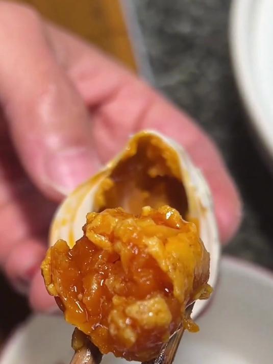 红树林烤海鸭蛋，天然散养，咸香流油，好吃不踩雷～