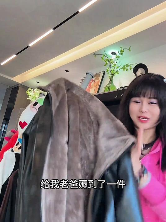 男士皮毛一体加绒加厚皮夹克外套