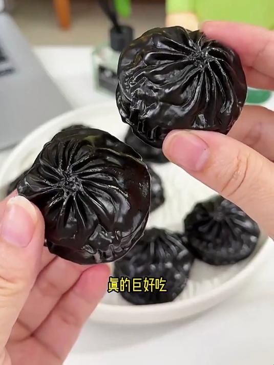思念黑金猪肉啵啵汤包 美食 美食推荐