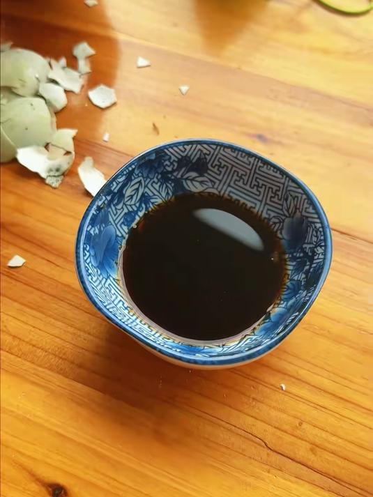 流心的松花蛋你敢吃吗