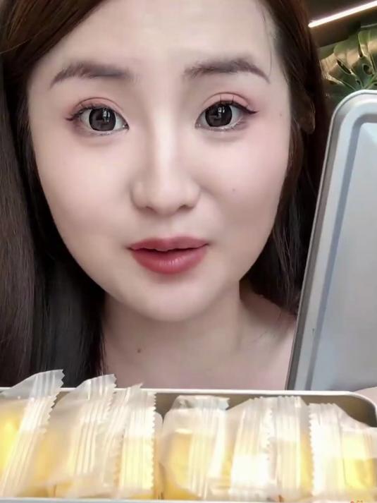 礼盒装凤梨酥，特产送礼首选！