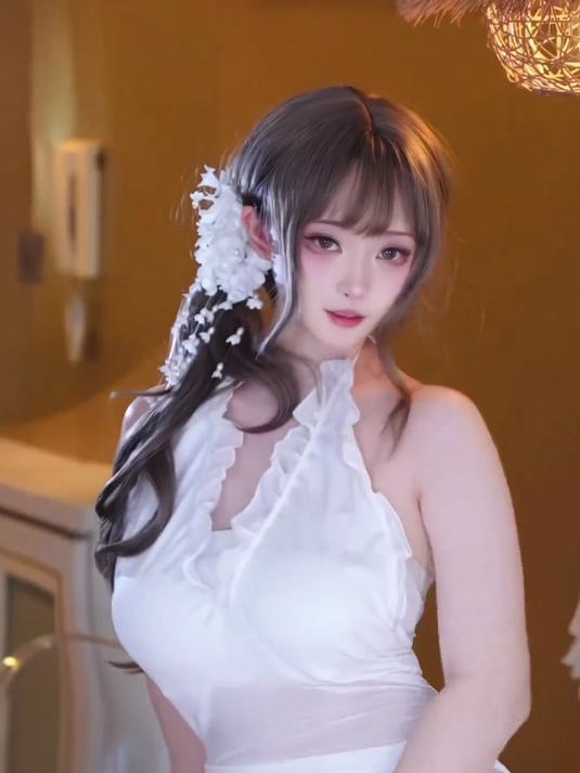 猜你喜欢 人妻感 完美身材 感觉至上 你要怎么抵抗我