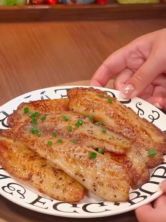 好吃的鱼排,在家稍微一煎就可以吃啦