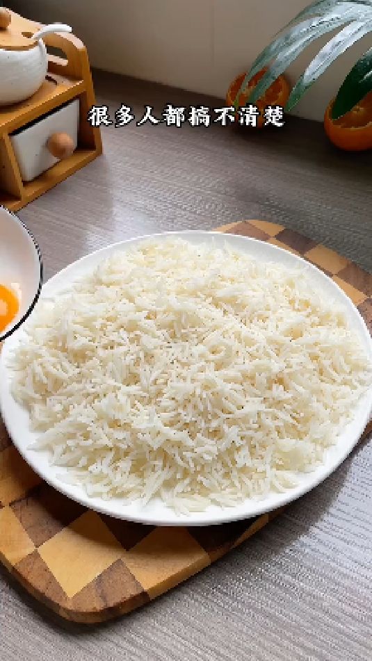 蛋炒饭的做法