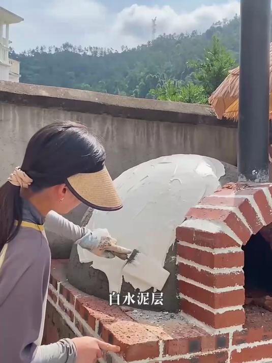 面包窑被我完完整整的砌出来了，感觉省了大几千的瓦工费