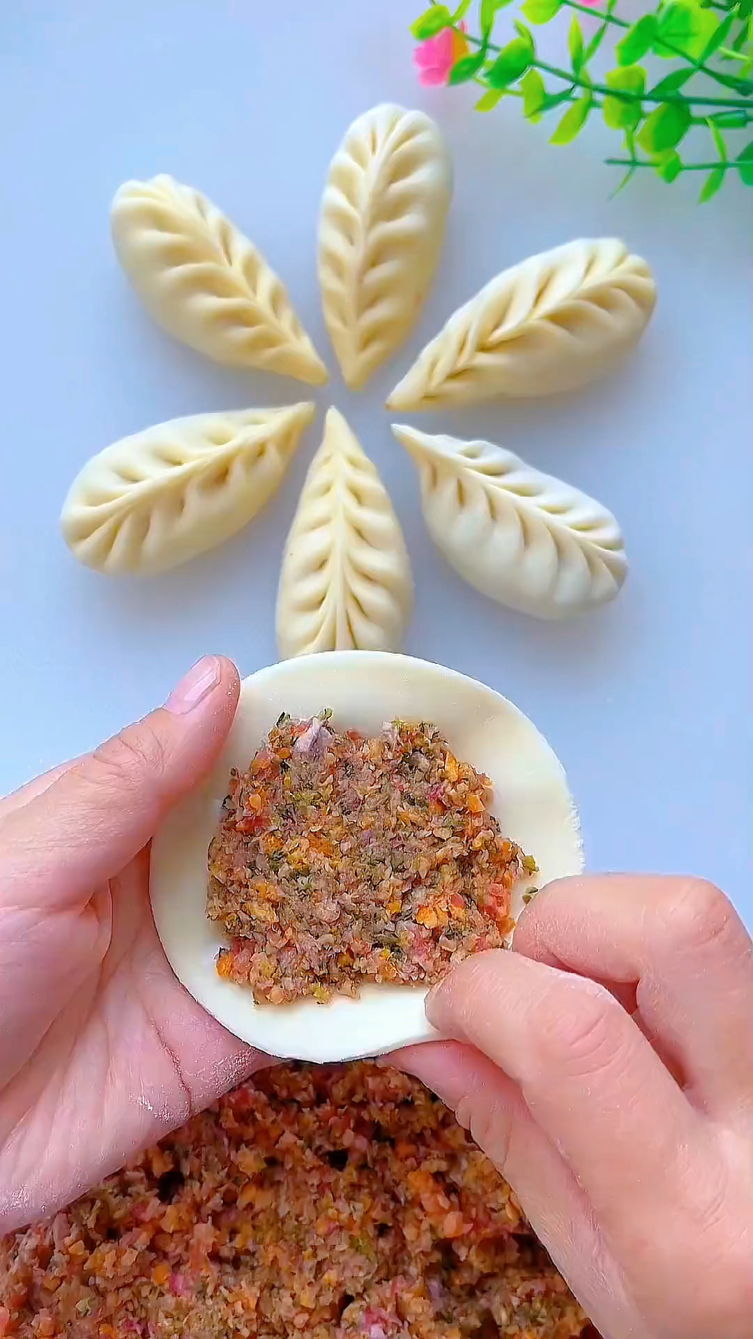 柳叶包子慢动作手法