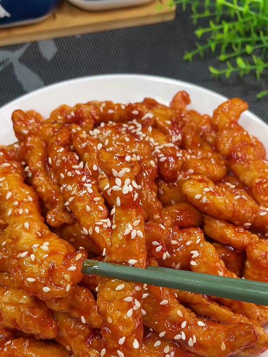 鸡胸肉版糖醋里脊，酸甜好吃又实惠