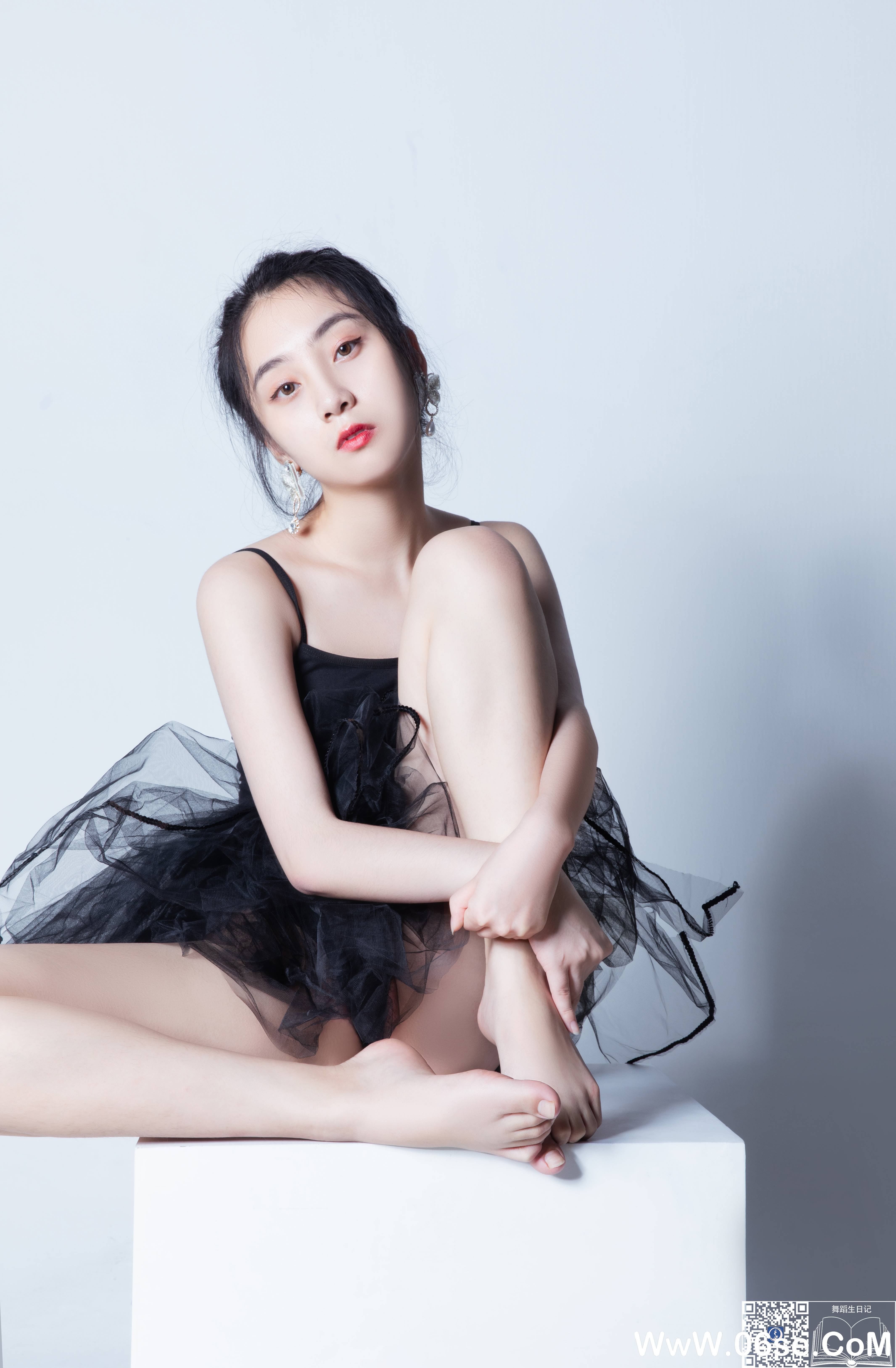 图片[16]-[GALLI嘉丽]舞蹈生日记 019 – 唐可[28P209M]-六色网
