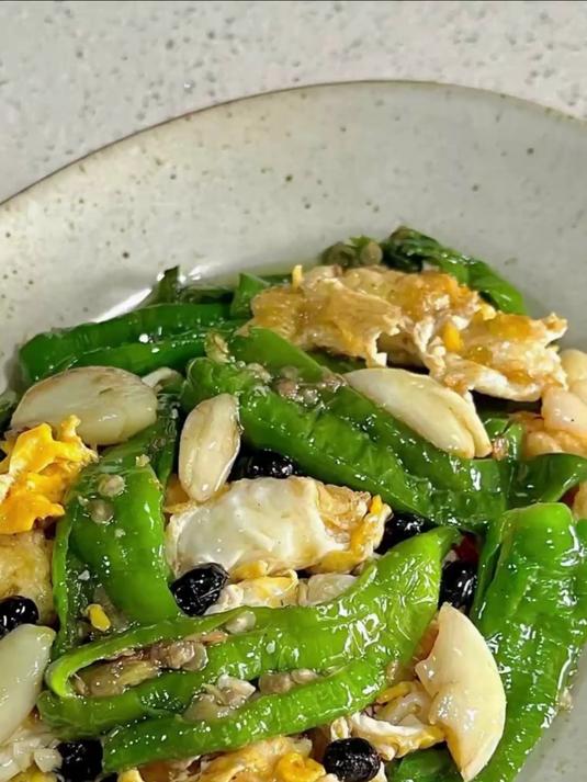 天热来点清淡小炒菜真的比肉还好吃