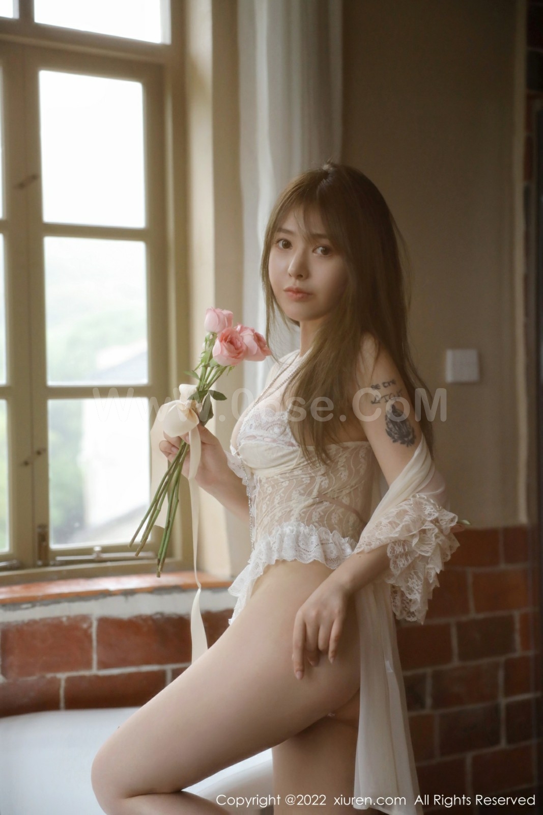 图片[5]-[XiuRen秀人网] 2022.06.22 No.5175 Evelyn艾莉-六色网