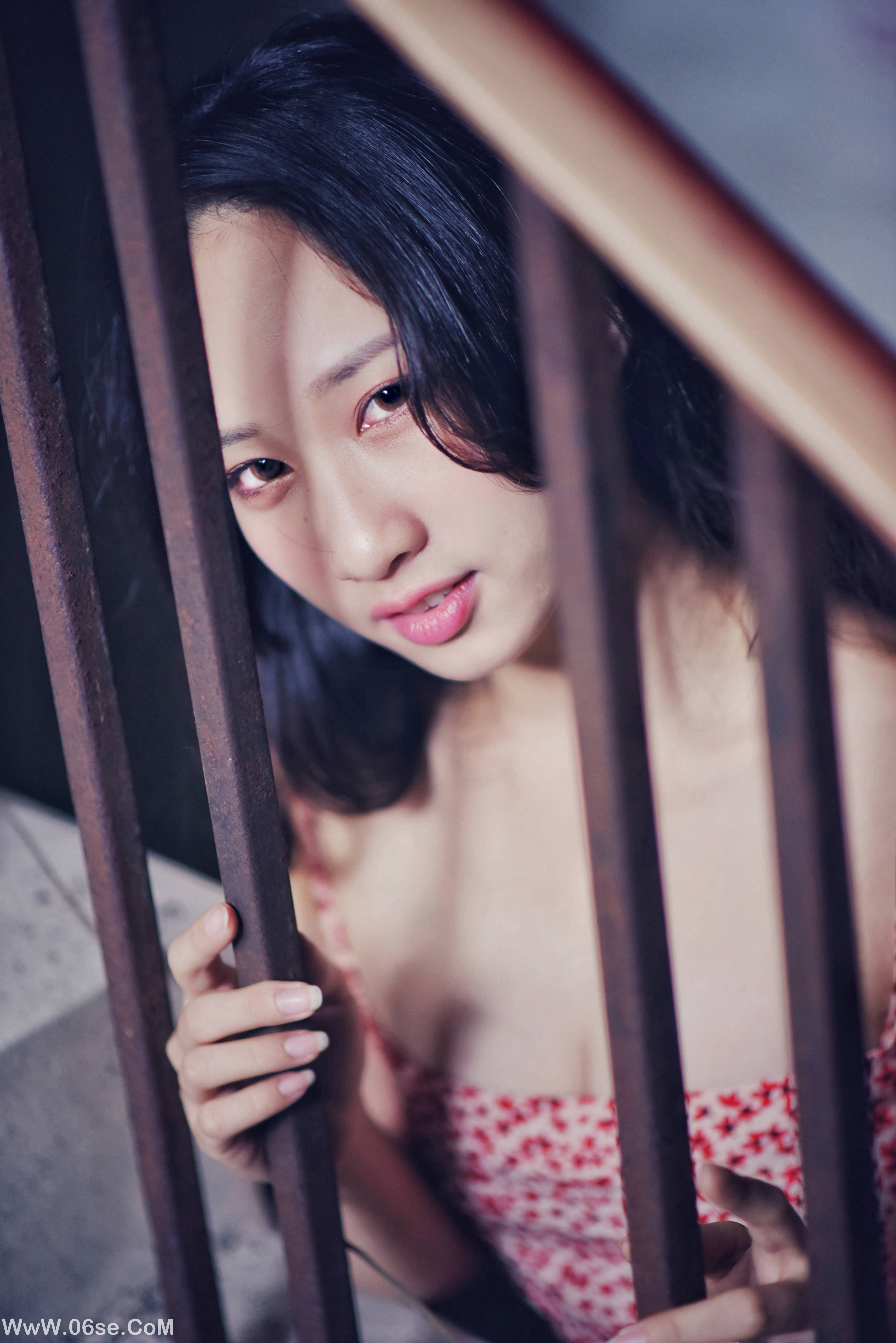 图片[35]-制服の女生 NO.006 岑晴晴 慵懒的性感[52P419M]-六色网
