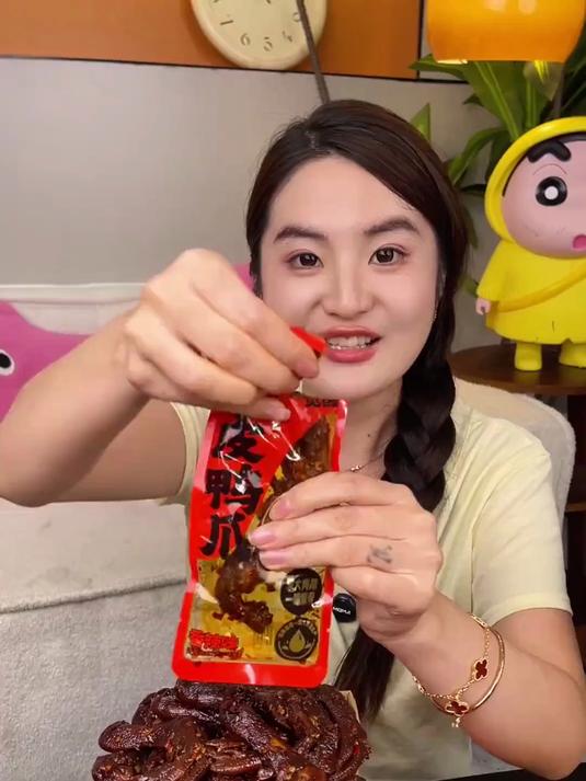 没想到 虎皮鸭爪 居然这么好吃!