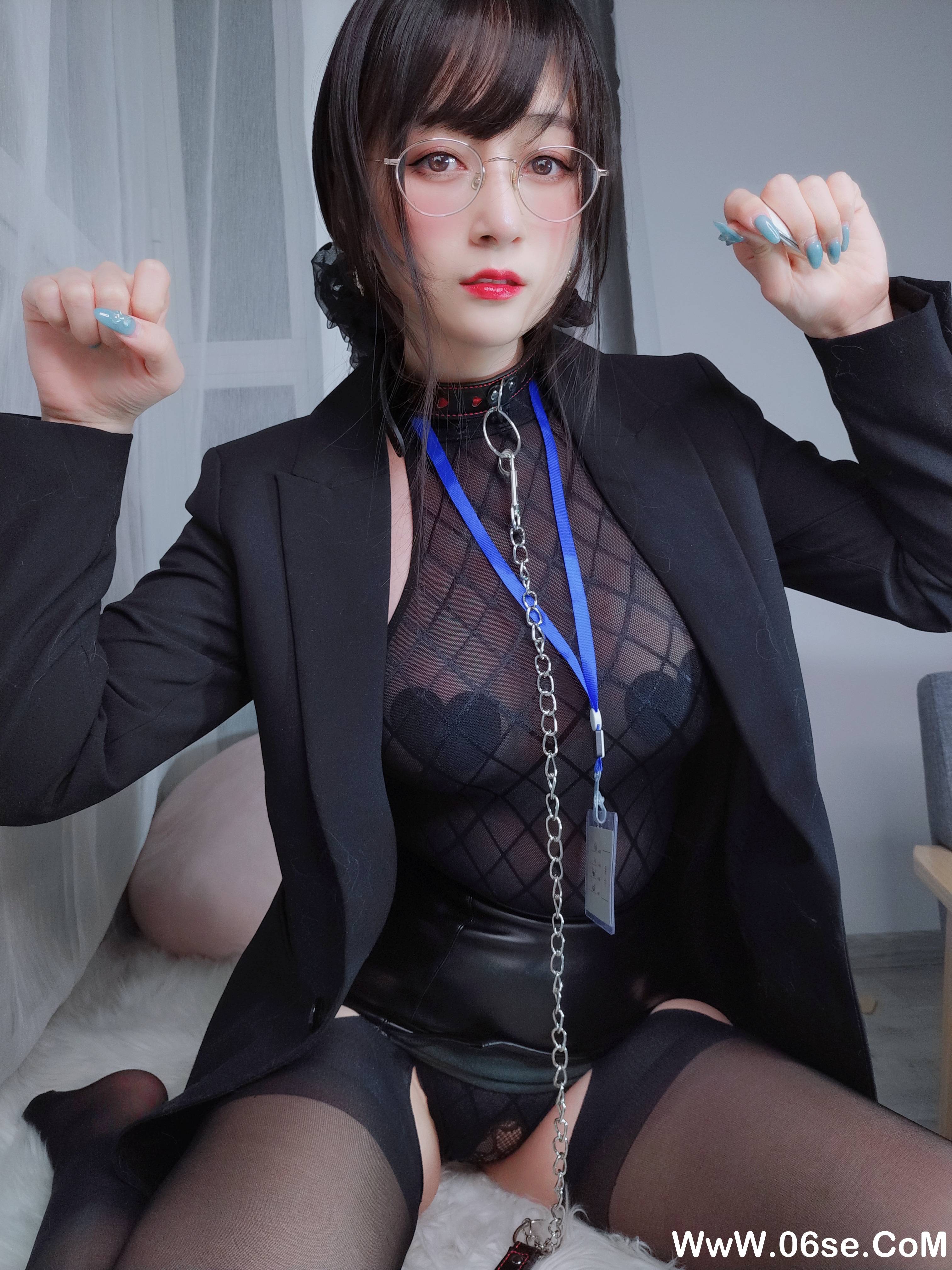 图片[26]-Coser小姐姐白银  NO.088– 黑丝情趣 [144P+8V1.22G]-六色网