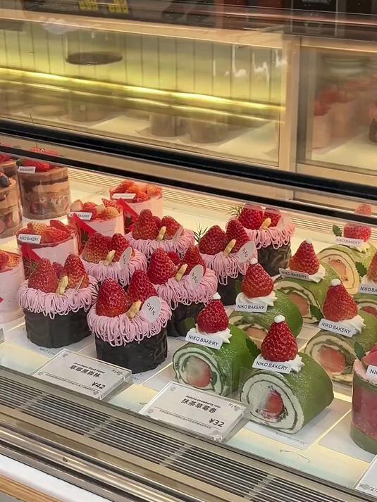 一大波新款慕斯甜品来袭,来看看有没有你喜欢的类型!圣芙萝