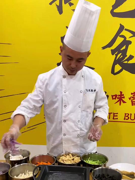 小份烤鱼 五种口味 操作简单 出餐快 你们当地有吗?