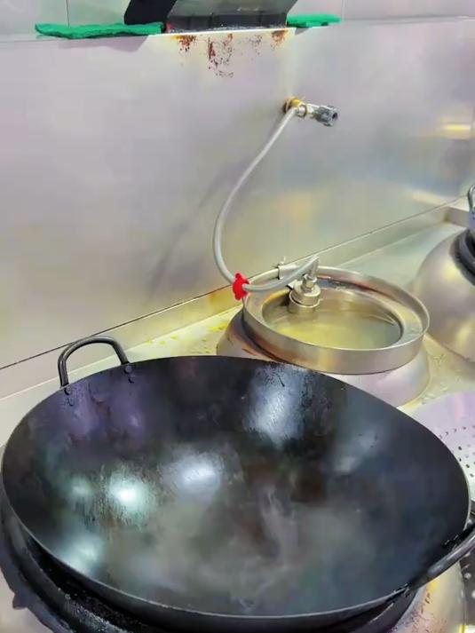 看湘菜大师教你如何炒小炒黄牛肉