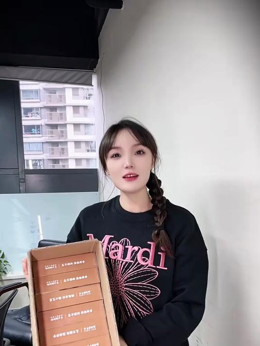 “狮子头,中华美食的骄傲!家常做法让你轻松成为大厨!”