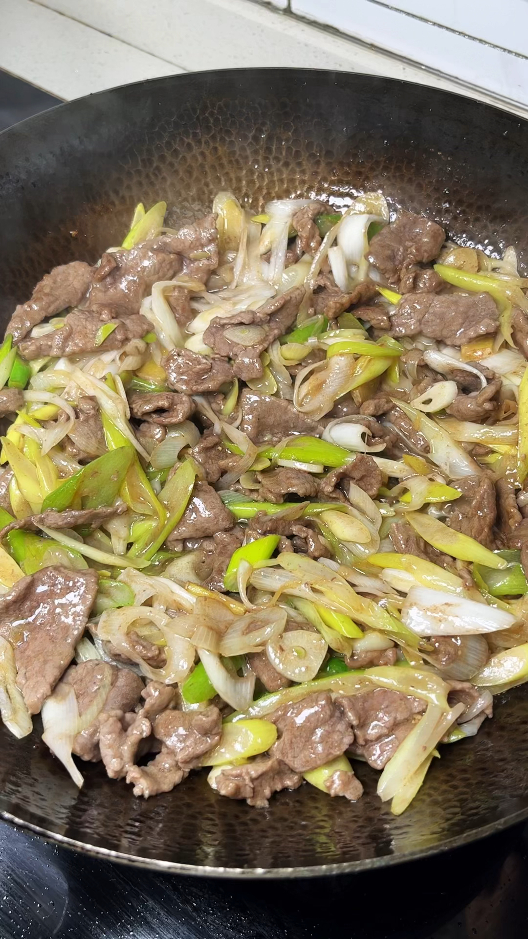 大葱炒牛肉又嫩又好吃