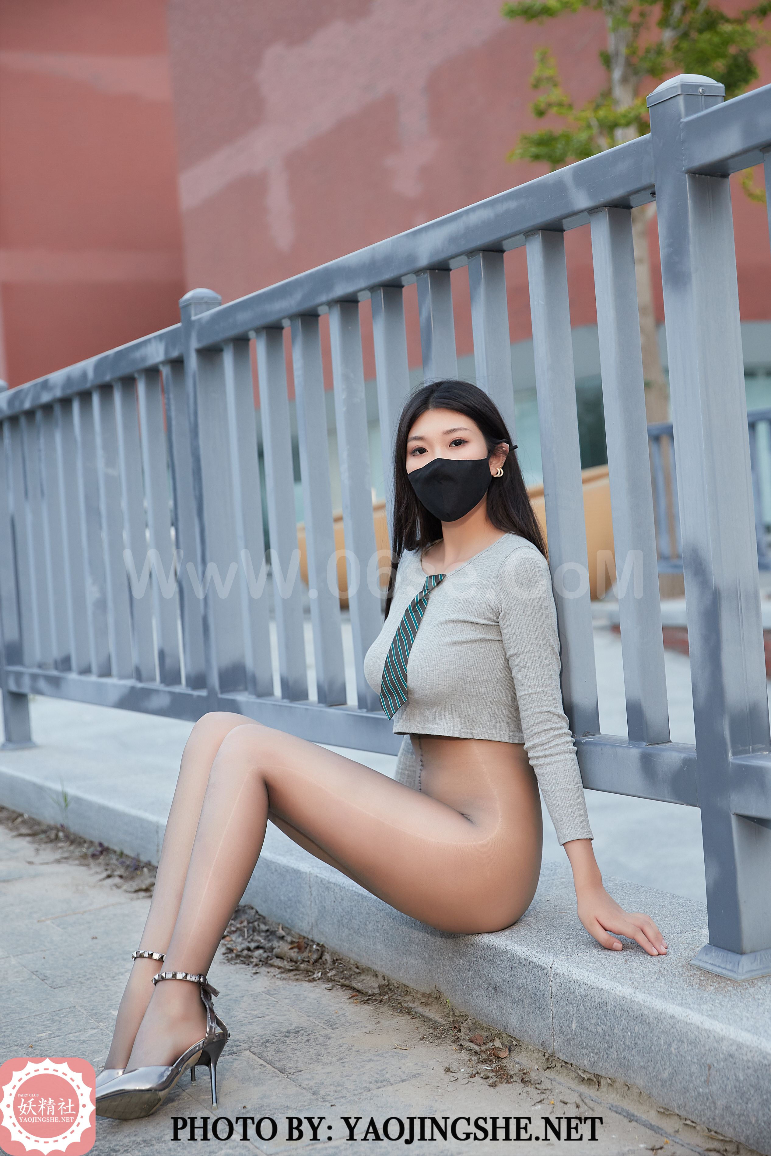 图片[35]-[YaoJingShe 妖精社] T2044《苏伟-下班路上》[45P-353MB]-六色网