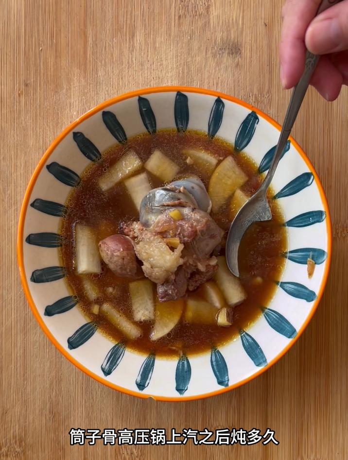 筒子骨高压锅上汽之后炖多久,上汽后炖10分钟就行