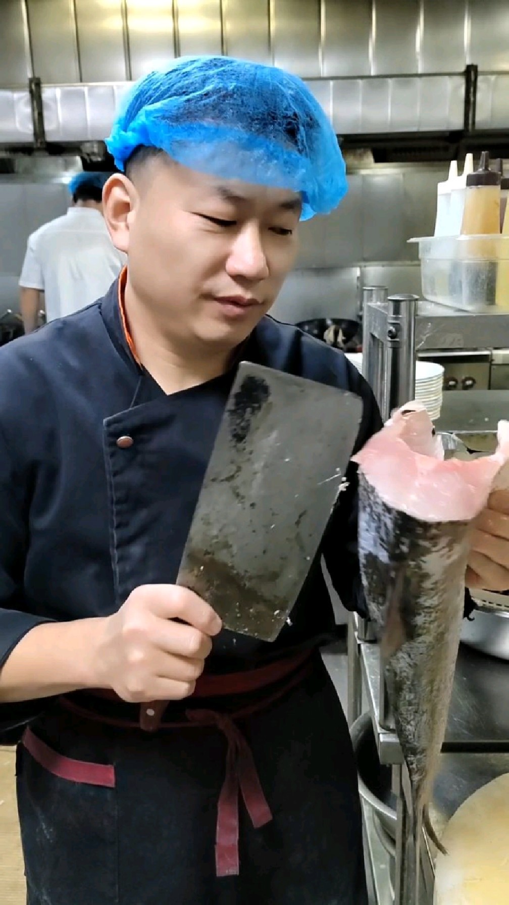 整鱼剔骨快速方法