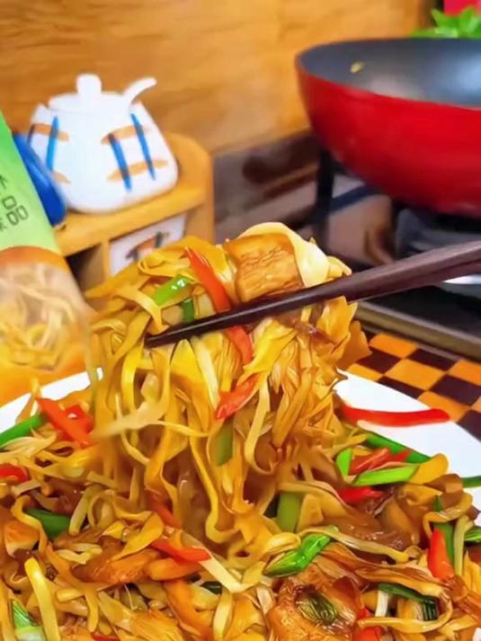 失眠多梦睡不好?黄花菜安神助眠,一觉到天亮!