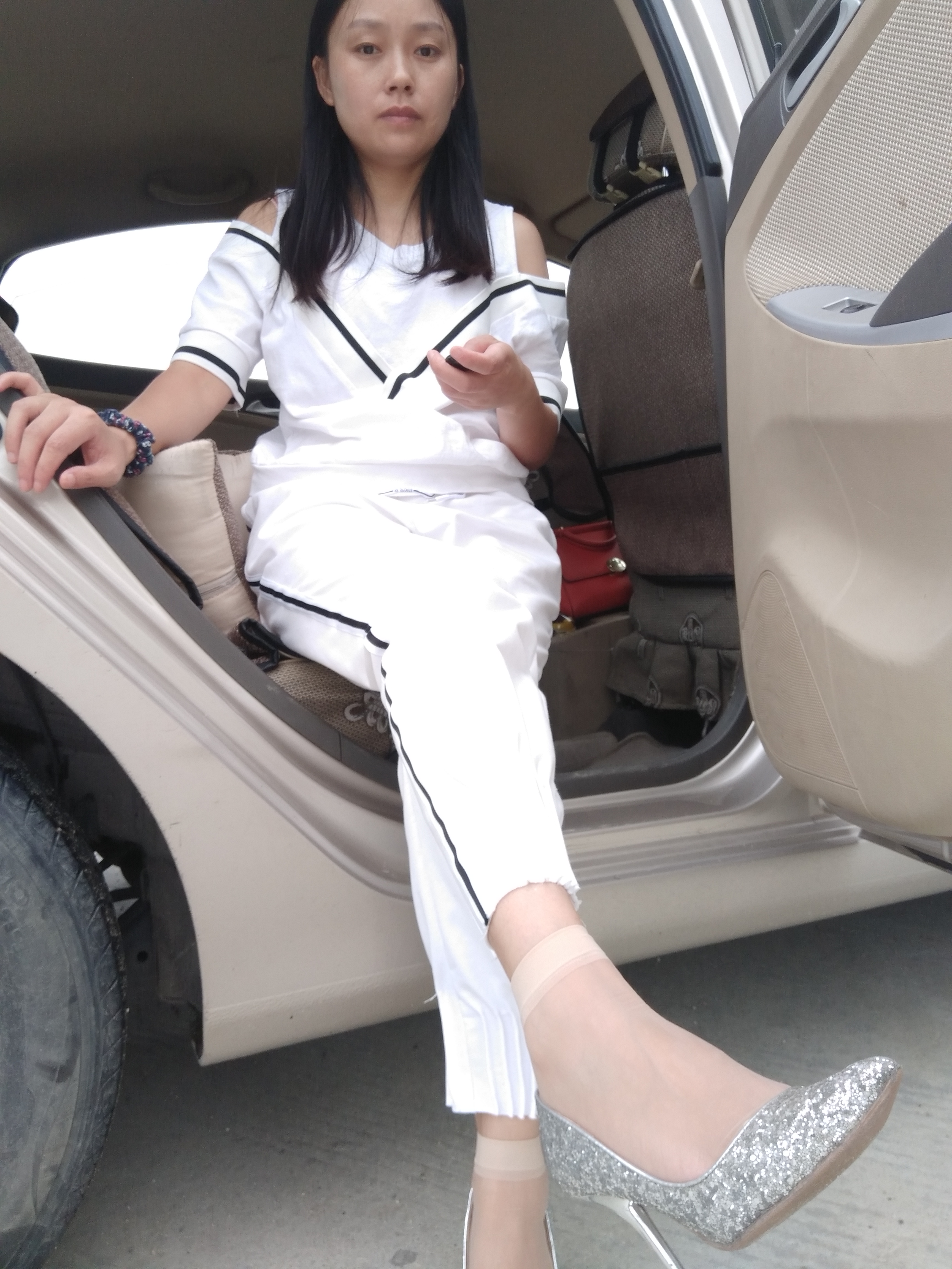 图片[8]-学妹校园寝室短丝系列041期 吴婷婷[72P221M]-六色网