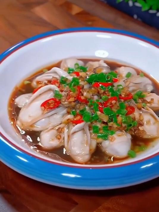 生蚝肉,清蒸蒜蓉都好吃