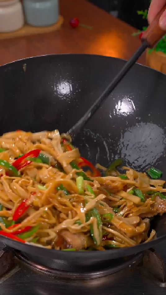 肉炒笋尖的做法