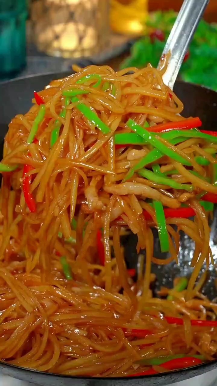 家常版的土豆炒肉丝